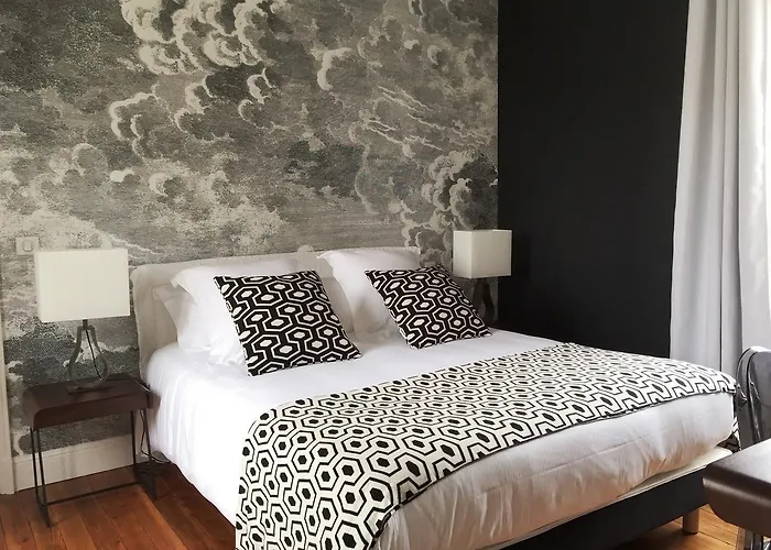 La Ruche Bed and breakfast 4*